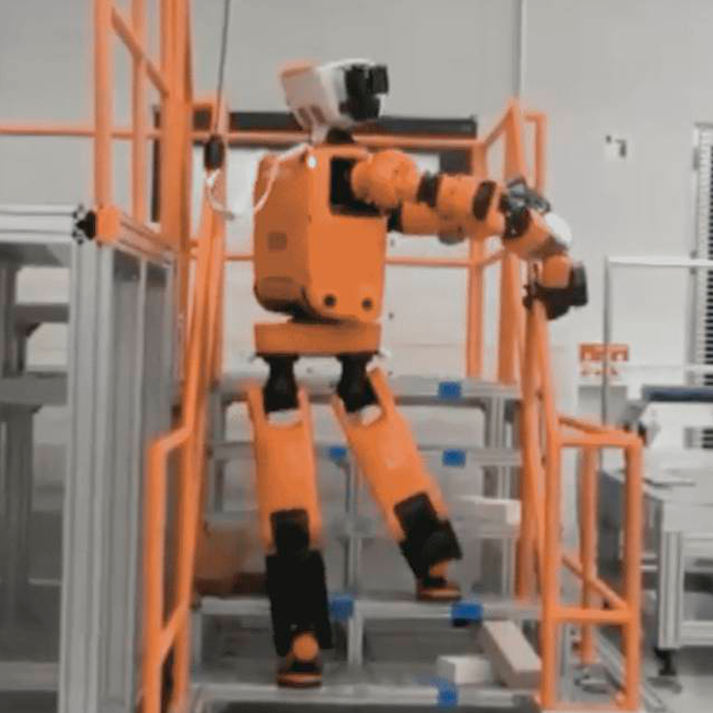 E2 Dr Un Robot Listo Para Actuar En Emergencias Robotix